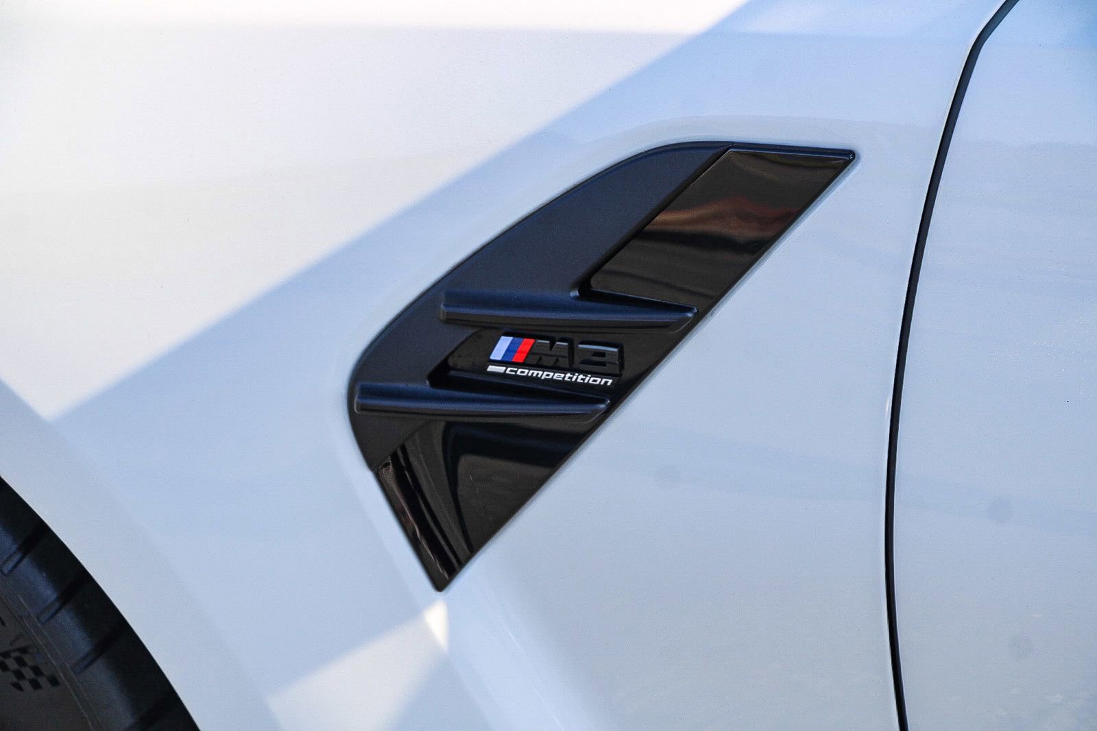 Used 2024 BMW M3 Competition w/ Executive Package image 26