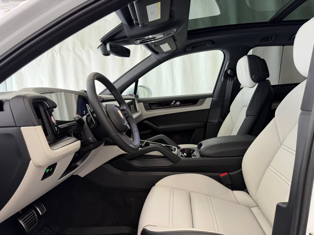 New 2026 Porsche Cayenne S AWD/4WD image 5