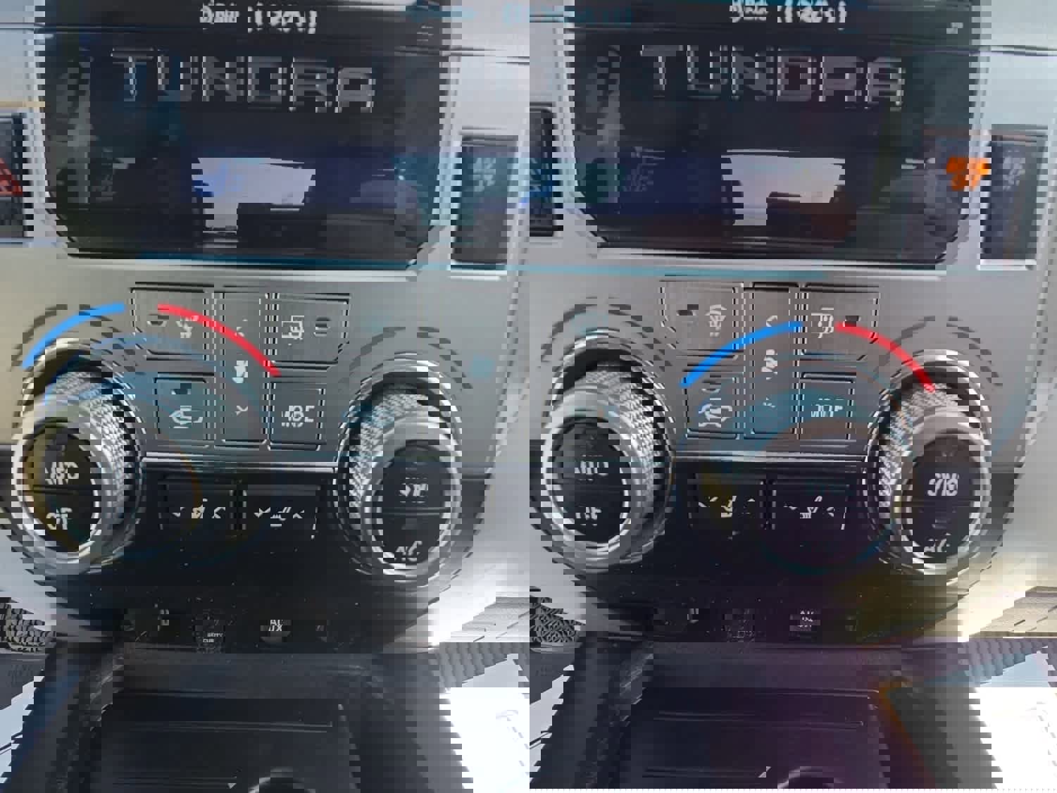 Used 2017 Toyota Tundra Limited w/ Limited Premium Package image 41