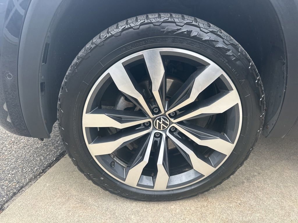 Used 2023 Volkswagen Atlas SEL Premium AWD/4WD image 37