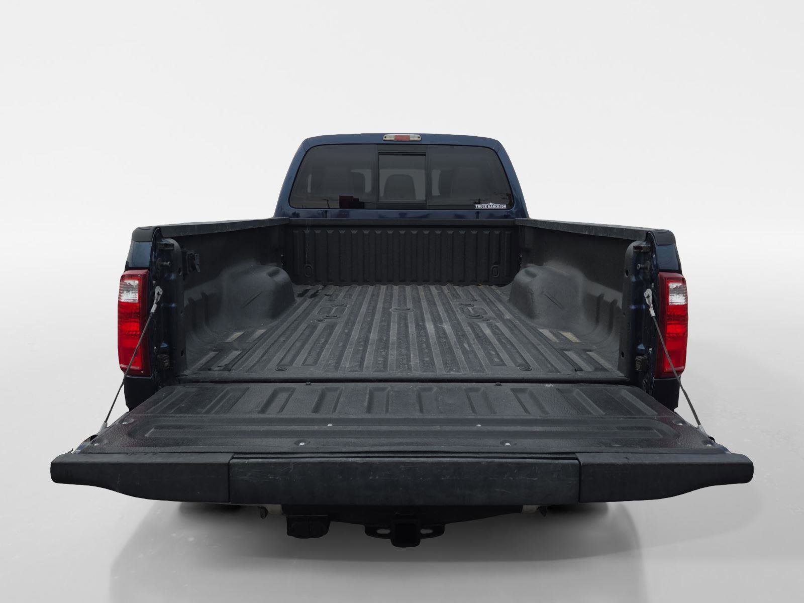 Used 2016 Ford F350 Lariat image 9