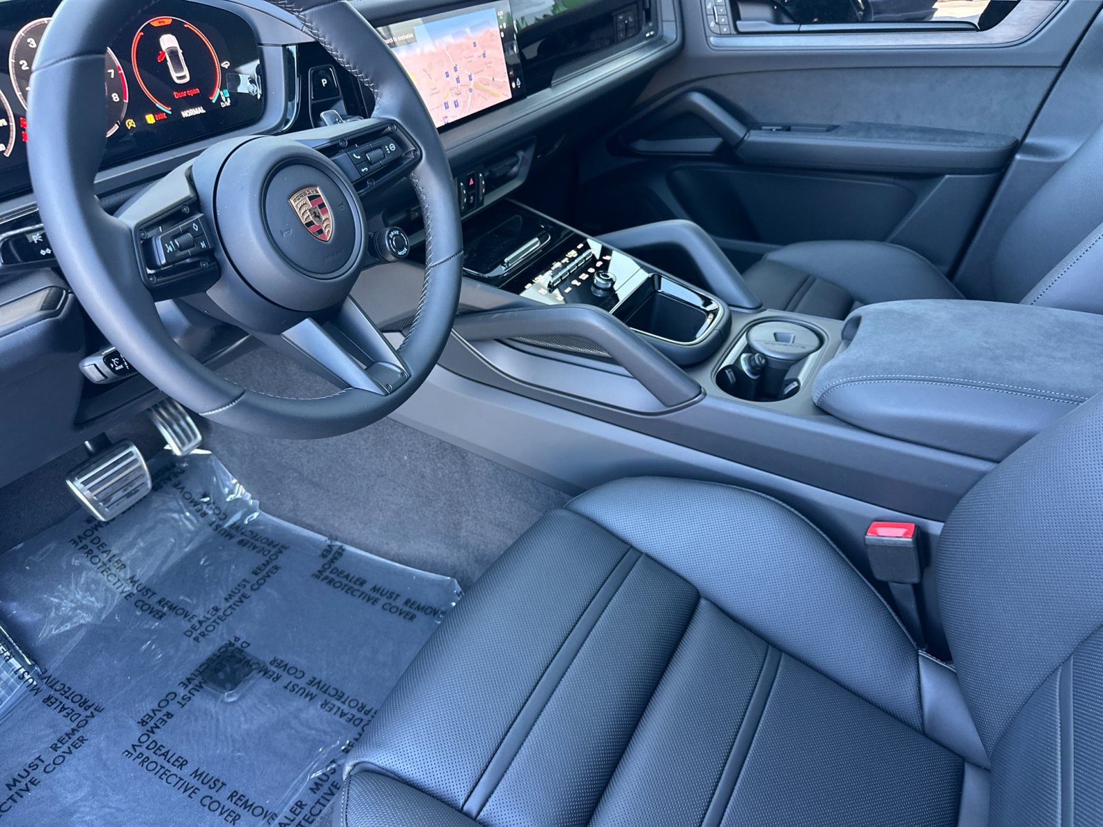 New 2026 Porsche Cayenne GTS AWD/4WD image 5