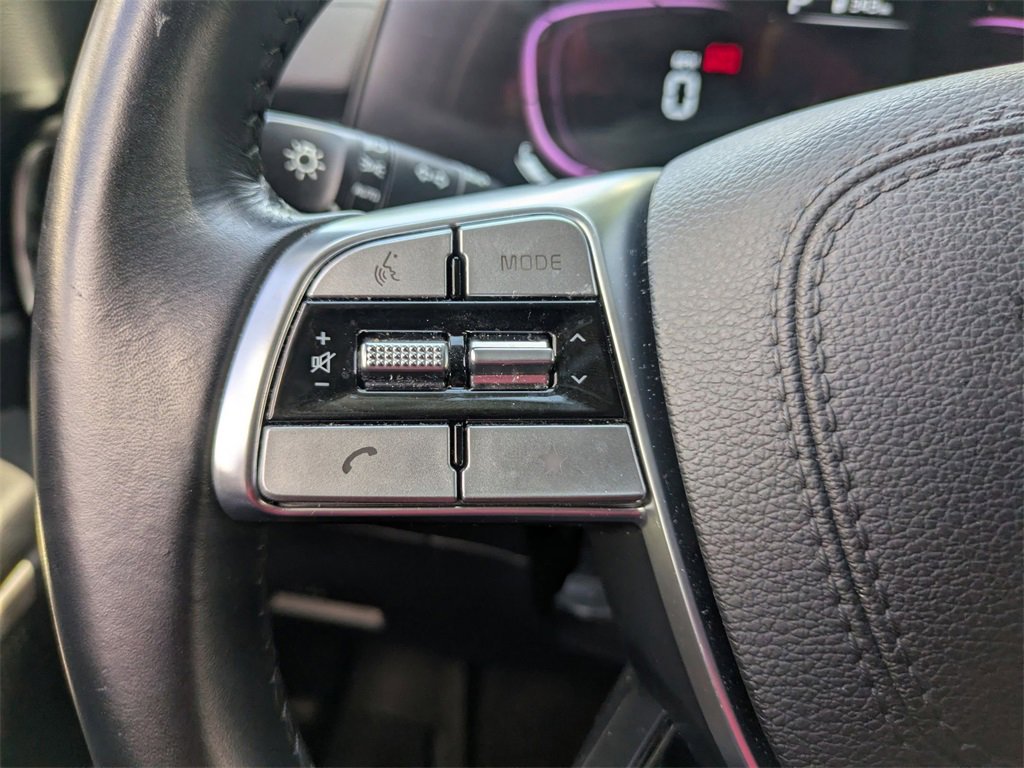 Used 2025 Kia Telluride S image 15