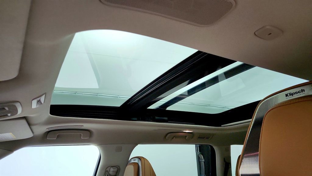 Used 2025 INFINITI QX80 Sensory w/ Exterior Package image 12