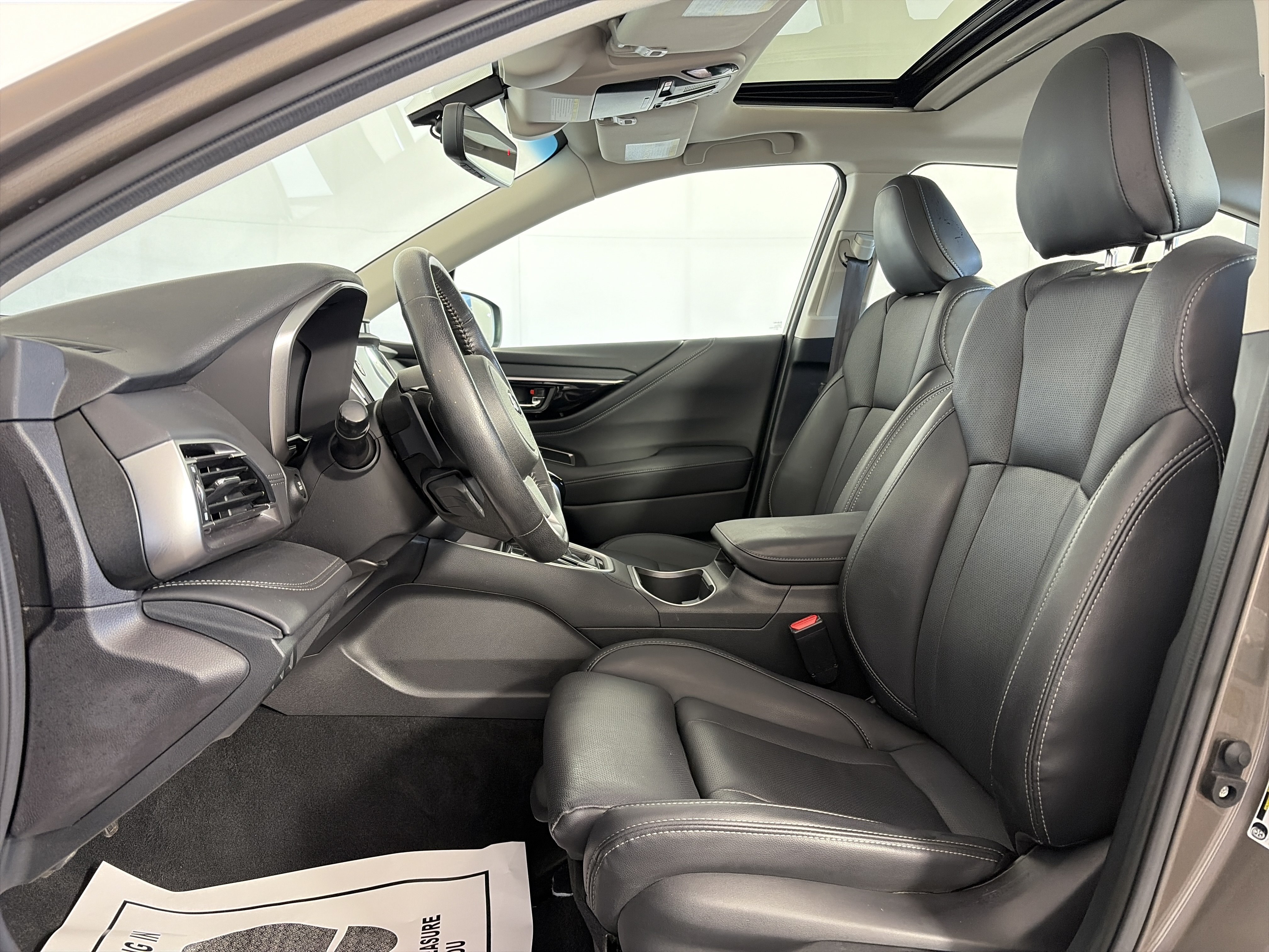 Used 2022 Subaru Legacy Limited AWD/4WD image 6