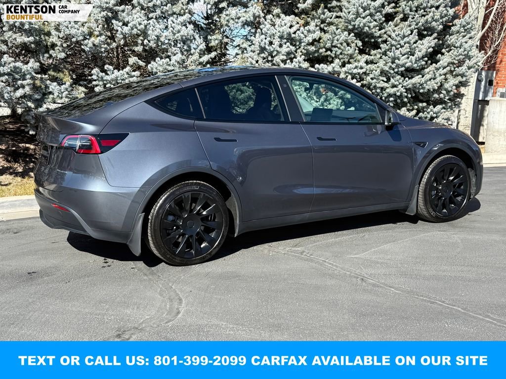 Used 2023 Tesla Model Y Long Range image 10