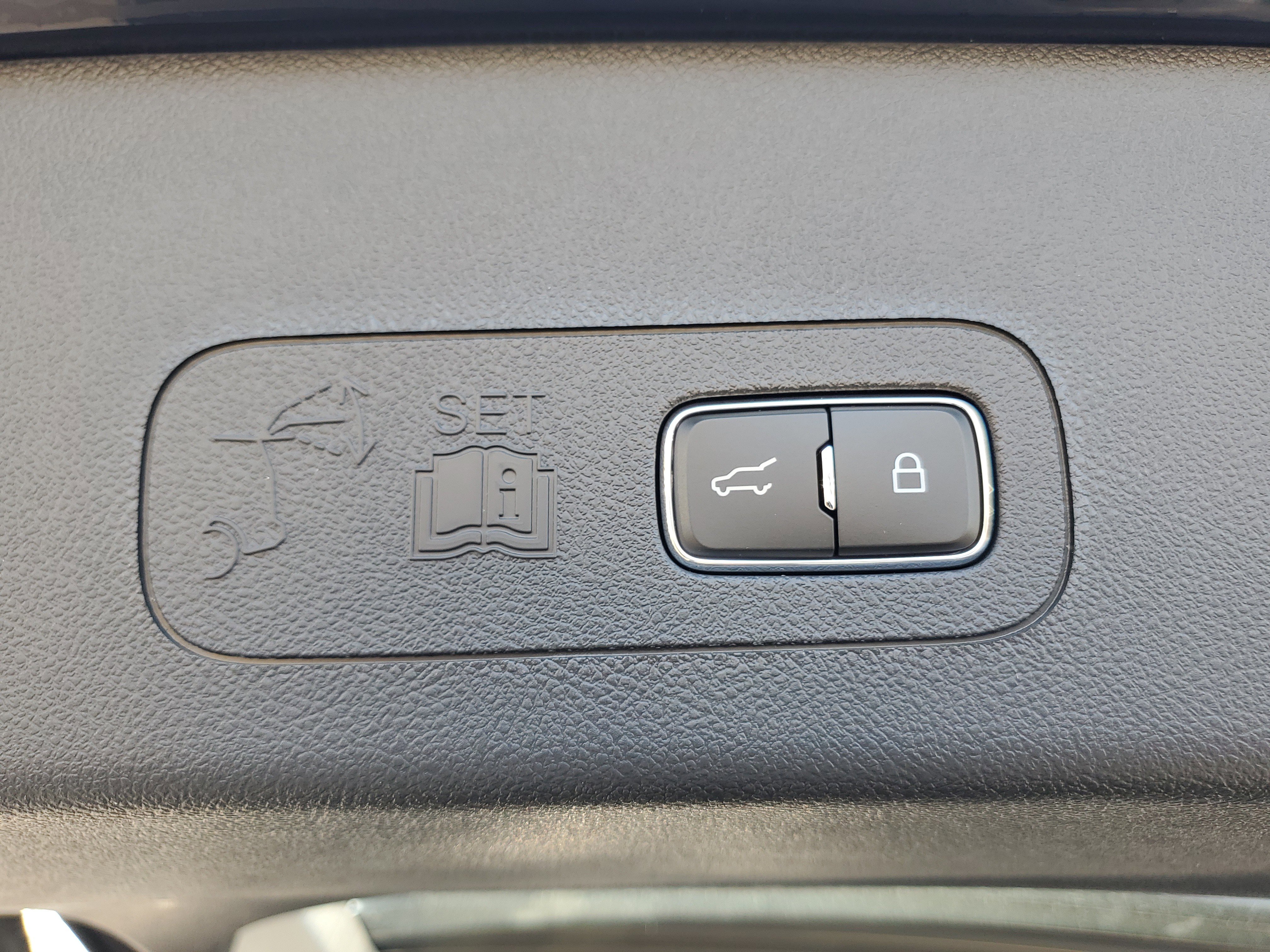 New 2026 Lincoln Aviator AWD image 30