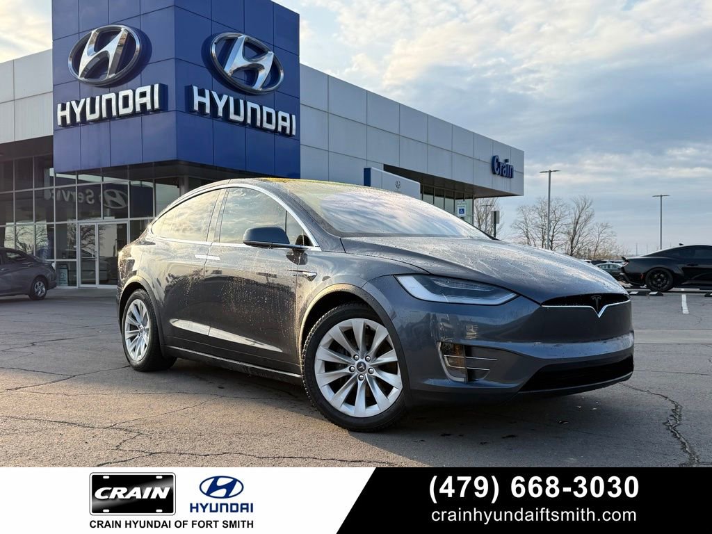Used 2020 Tesla Model X Long Range image 1