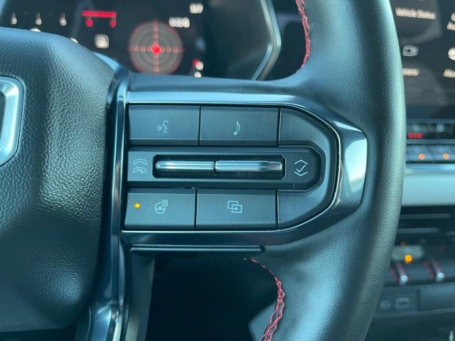 Used 2024 GMC Canyon AT4X image 17