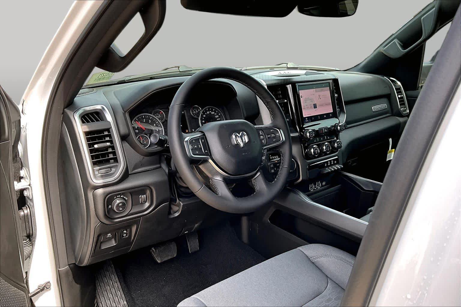 New 2026 RAM 1500 Big Horn AWD/4WD image 9