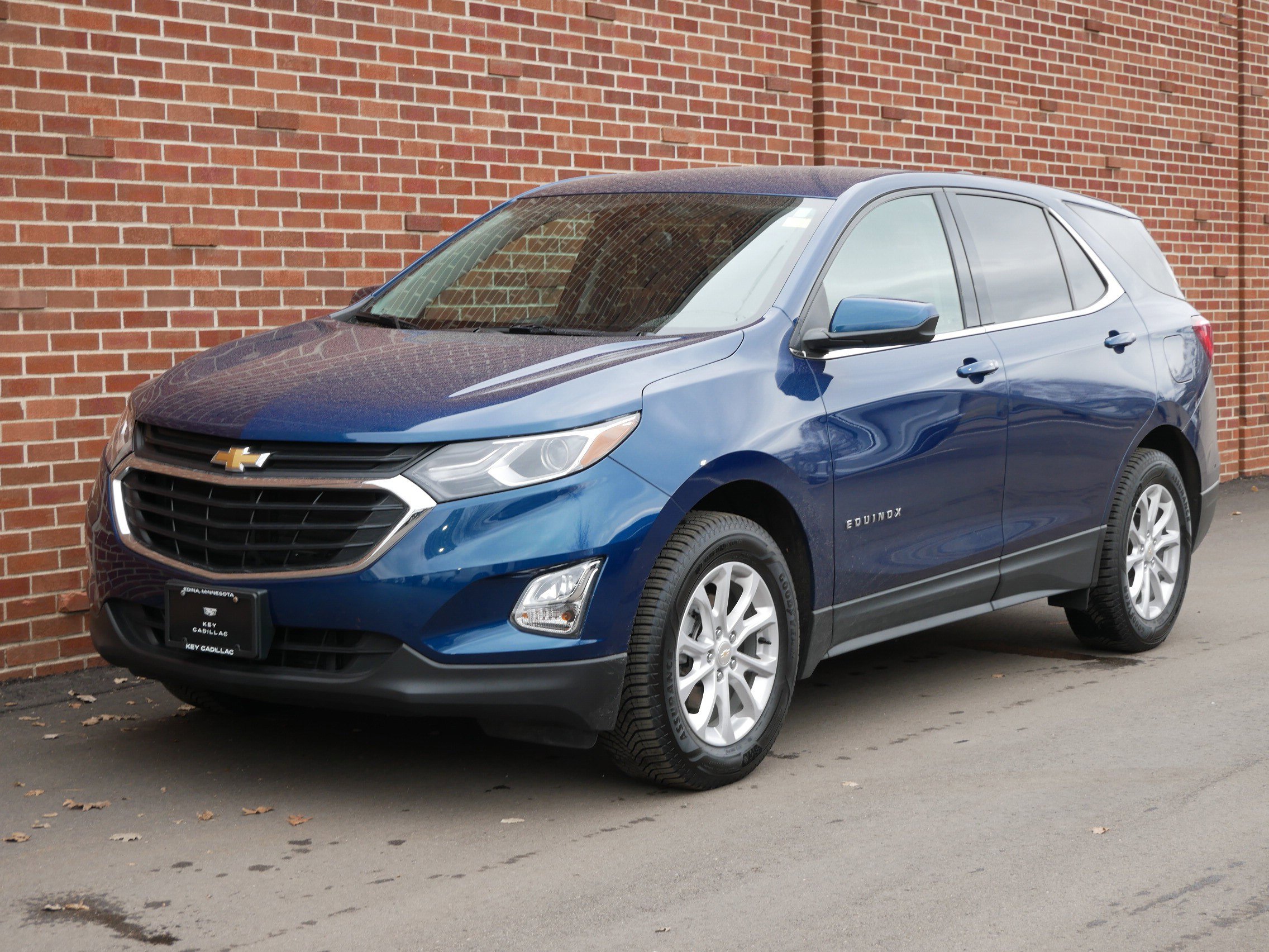 Used 2020 Chevrolet Equinox LT image 1