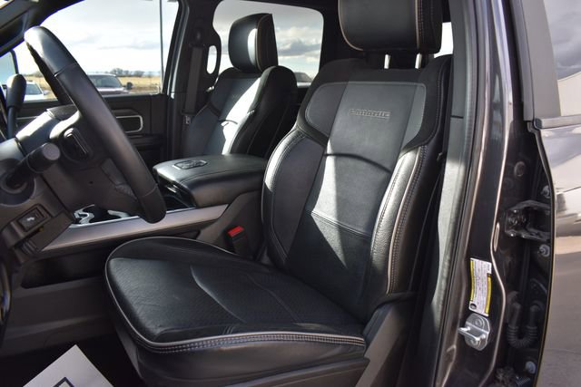 Used 2024 RAM 3500 Laramie w/ Night Edition image 15