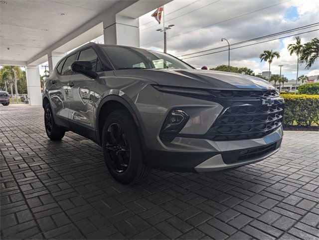 New 2025 Chevrolet Blazer LT w/ Midnight/Sport Edition