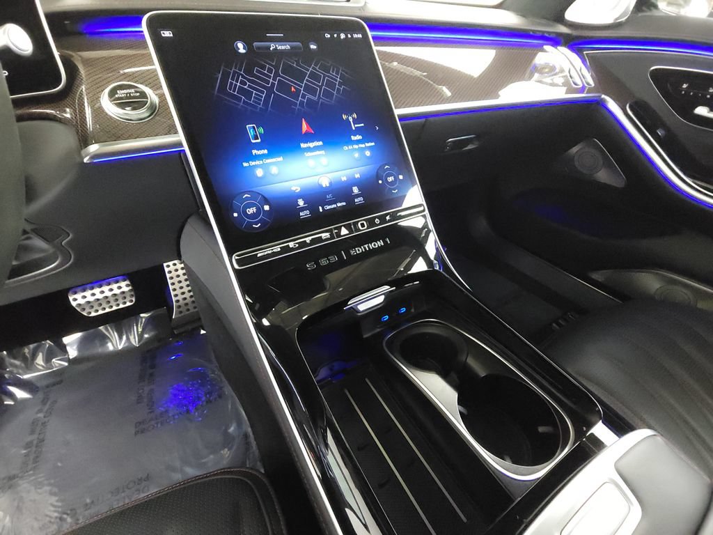 Used 2024 Mercedes-Benz S 63 AMG S w/ Carbon Fiber Exterior Package image 15