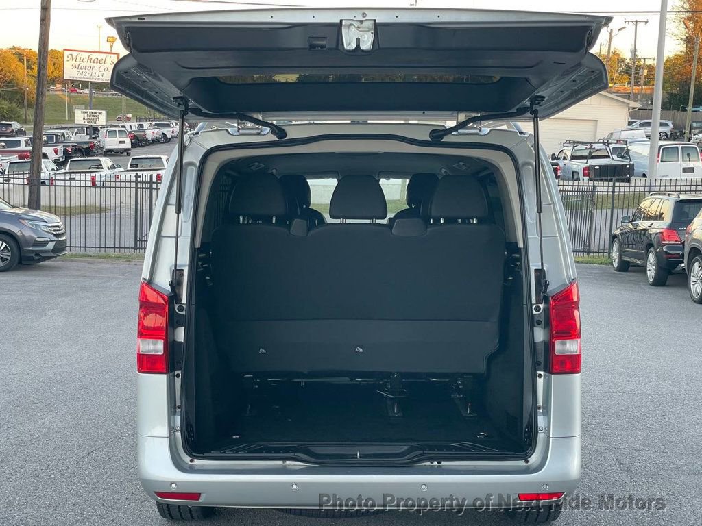 Used 2016 Mercedes-Benz Metris Passenger image 9