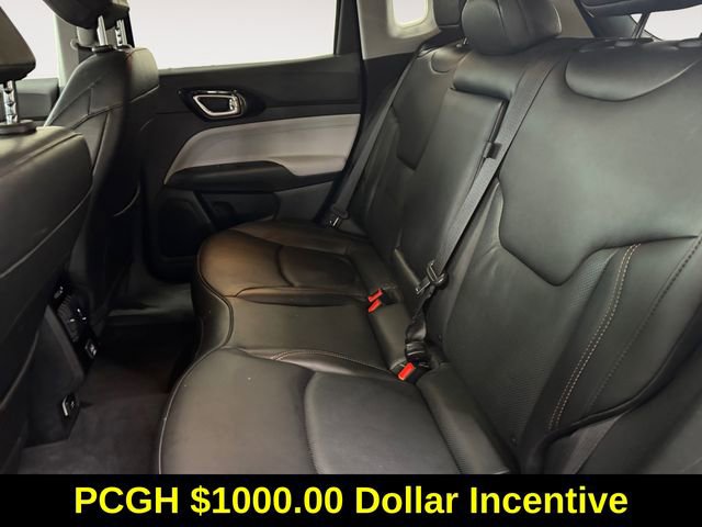 Used 2022 Jeep Compass Limited image 21