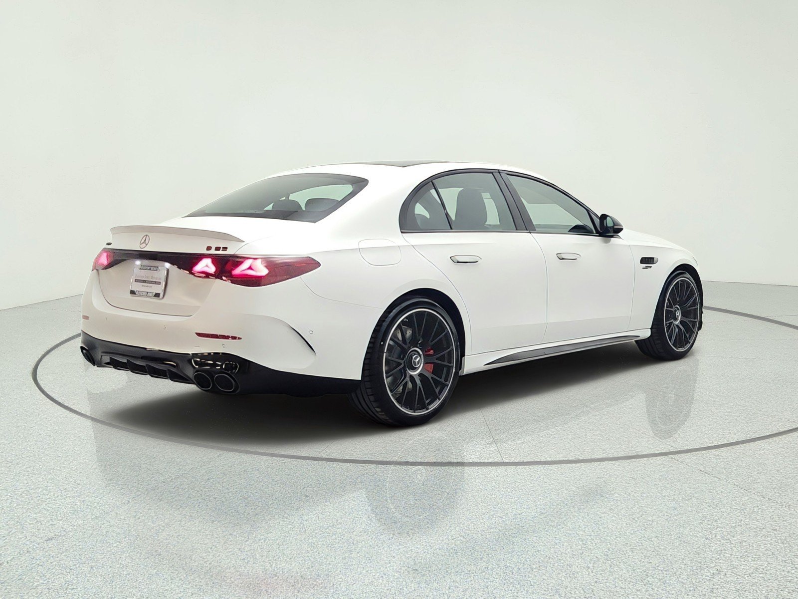New 2027 Mercedes-Benz E 53 AMG e 4MATIC Sedan image 5