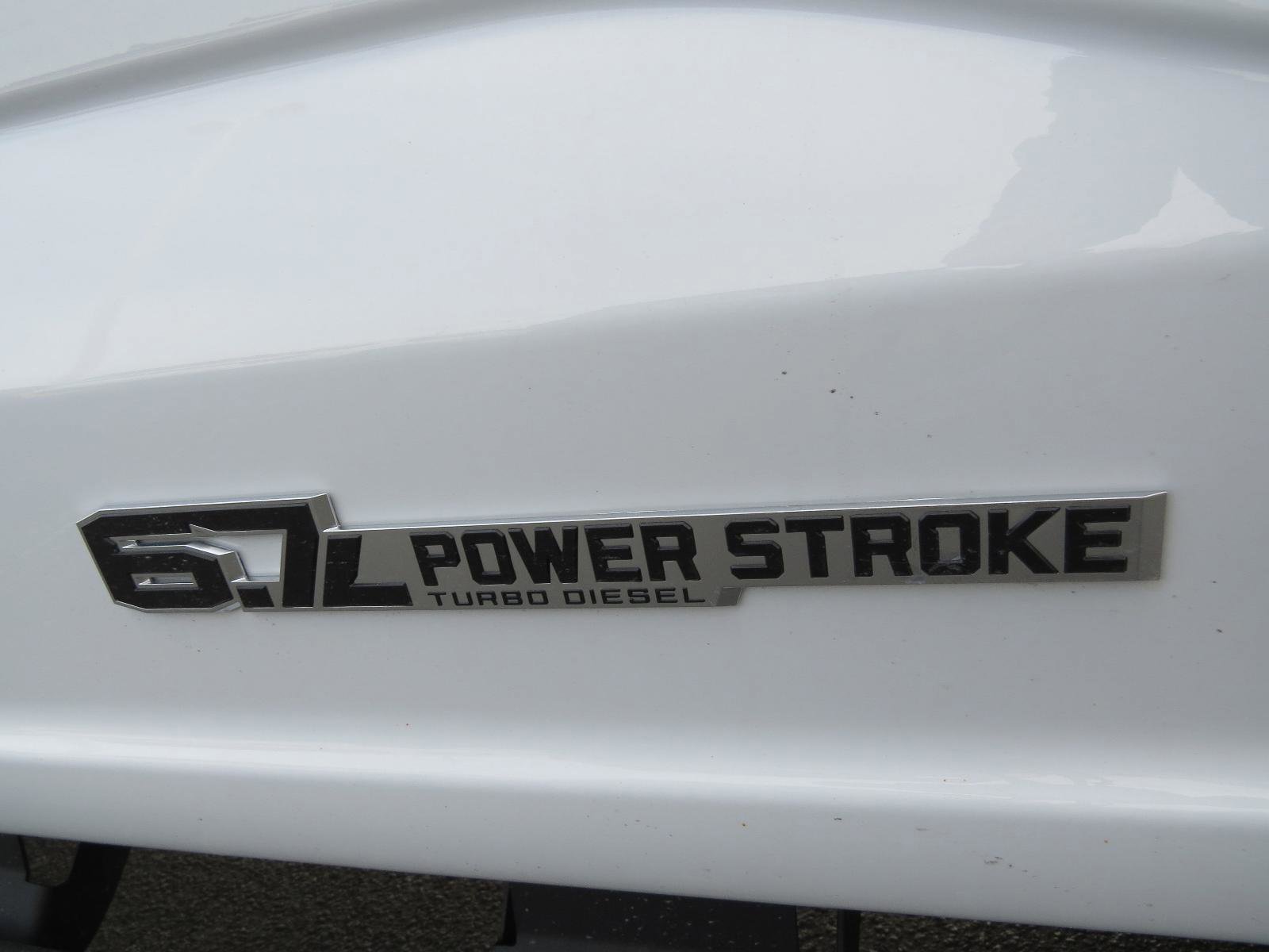 New 2025 Ford F250 Lariat w/ Lariat Ultimate Package image 14