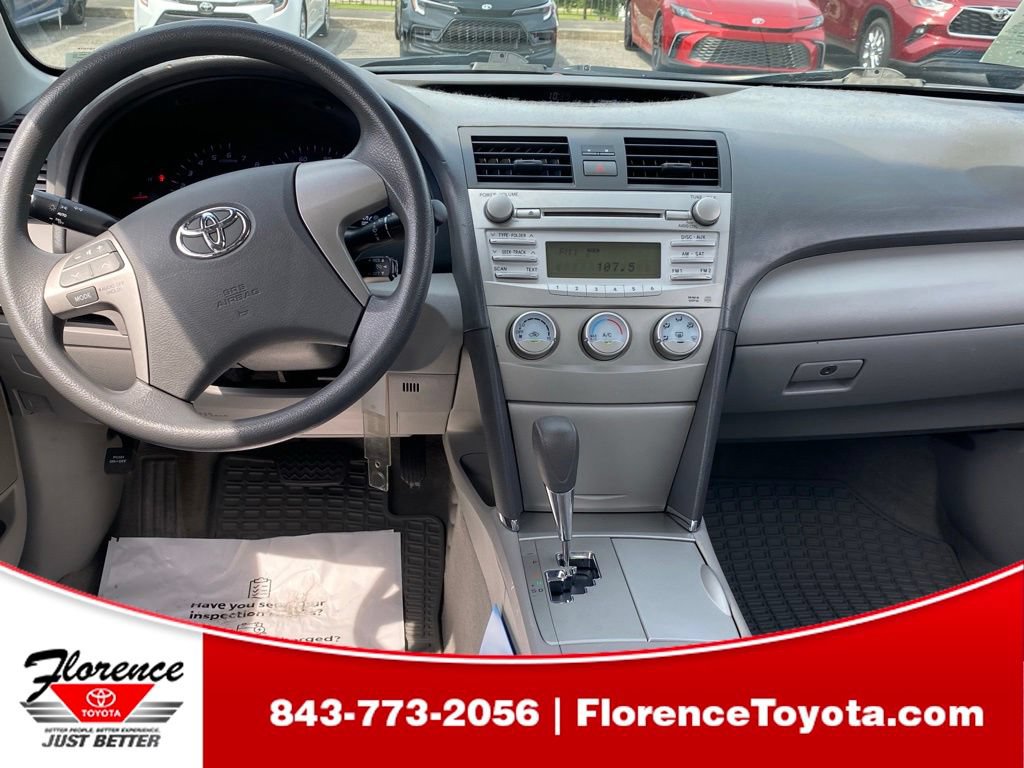 Used 2010 Toyota Camry FWD image 9