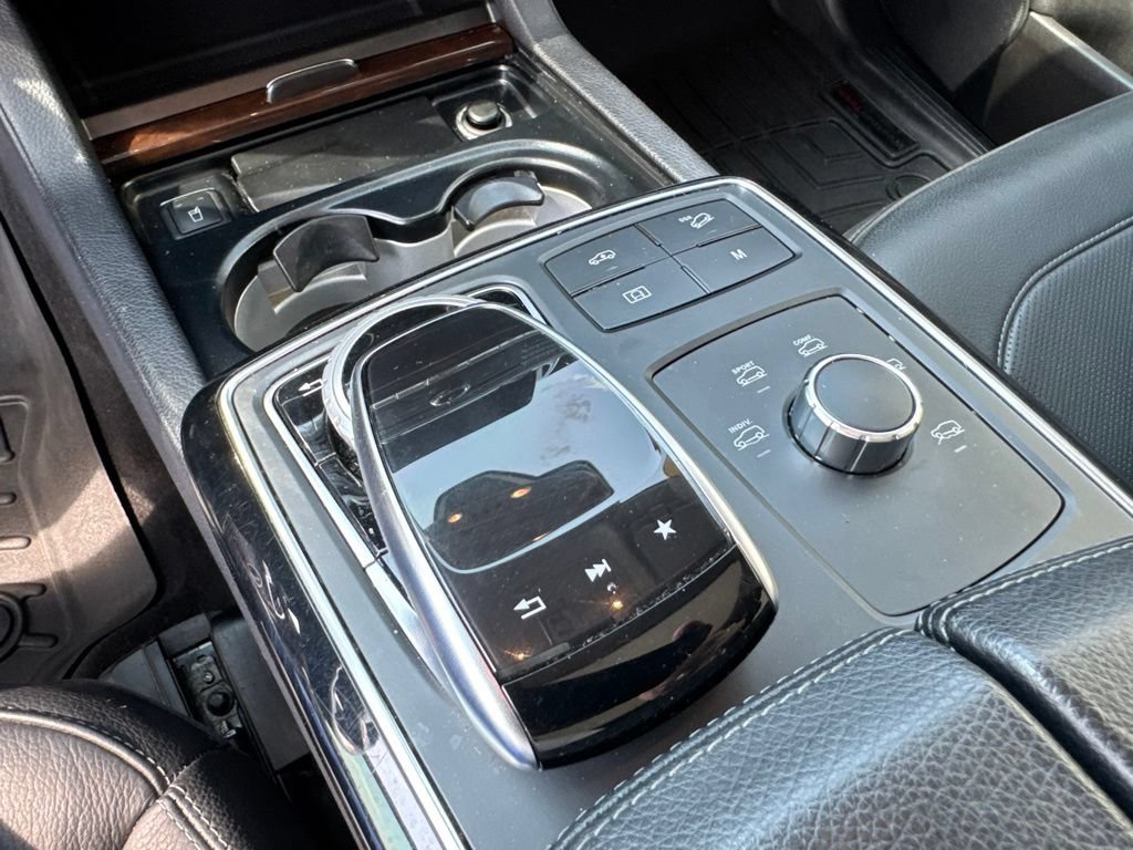 Used 2018 Mercedes-Benz GLS 550 4MATIC image 27
