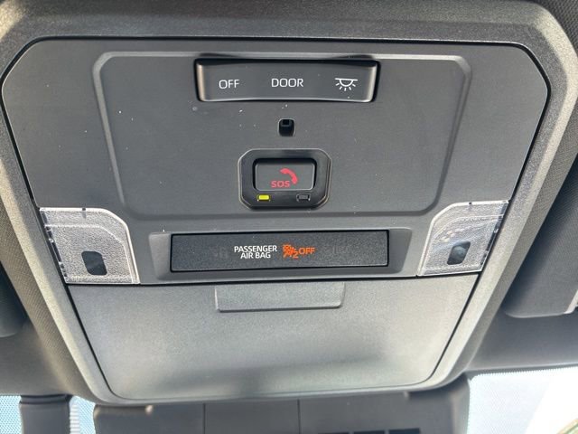 Used 2025 Toyota Tacoma SR5 RWD image 33