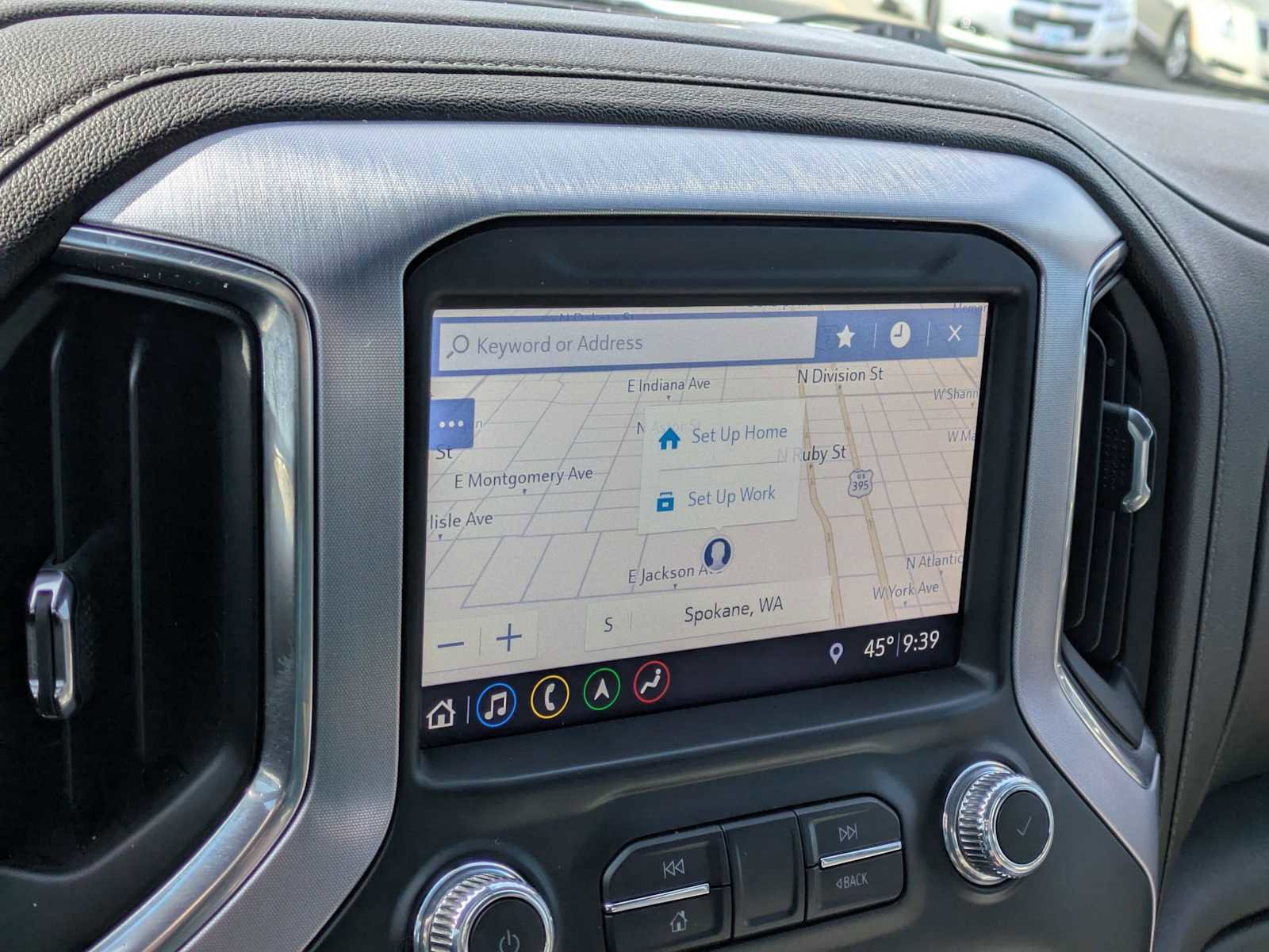 Used 2019 GMC Sierra 1500 SLT w/ SLT Convenience Package AWD/4WD image 30