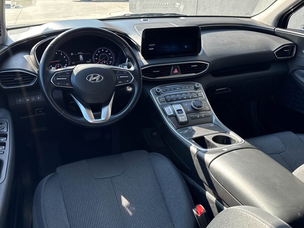 Used 2023 Hyundai Santa Fe SEL image 2
