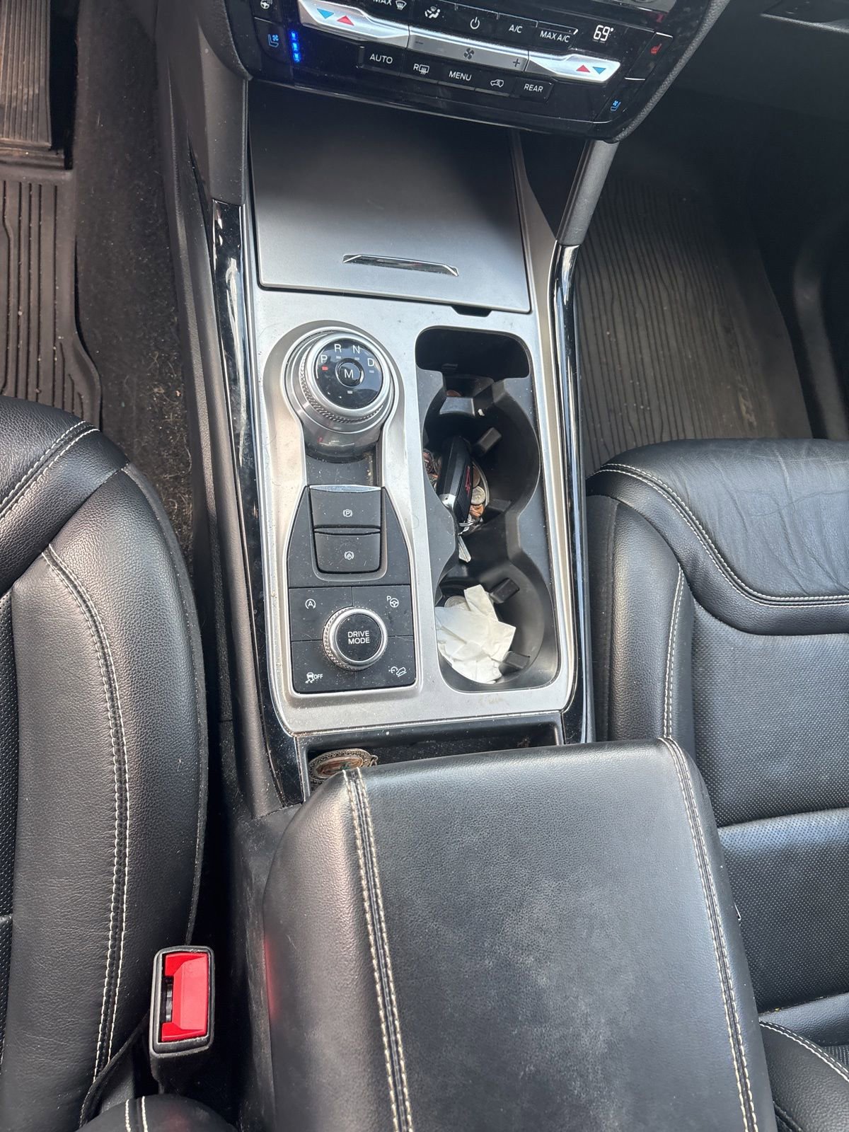 Used 2021 Ford Explorer ST w/ Equipment Group 401A AWD/4WD image 18