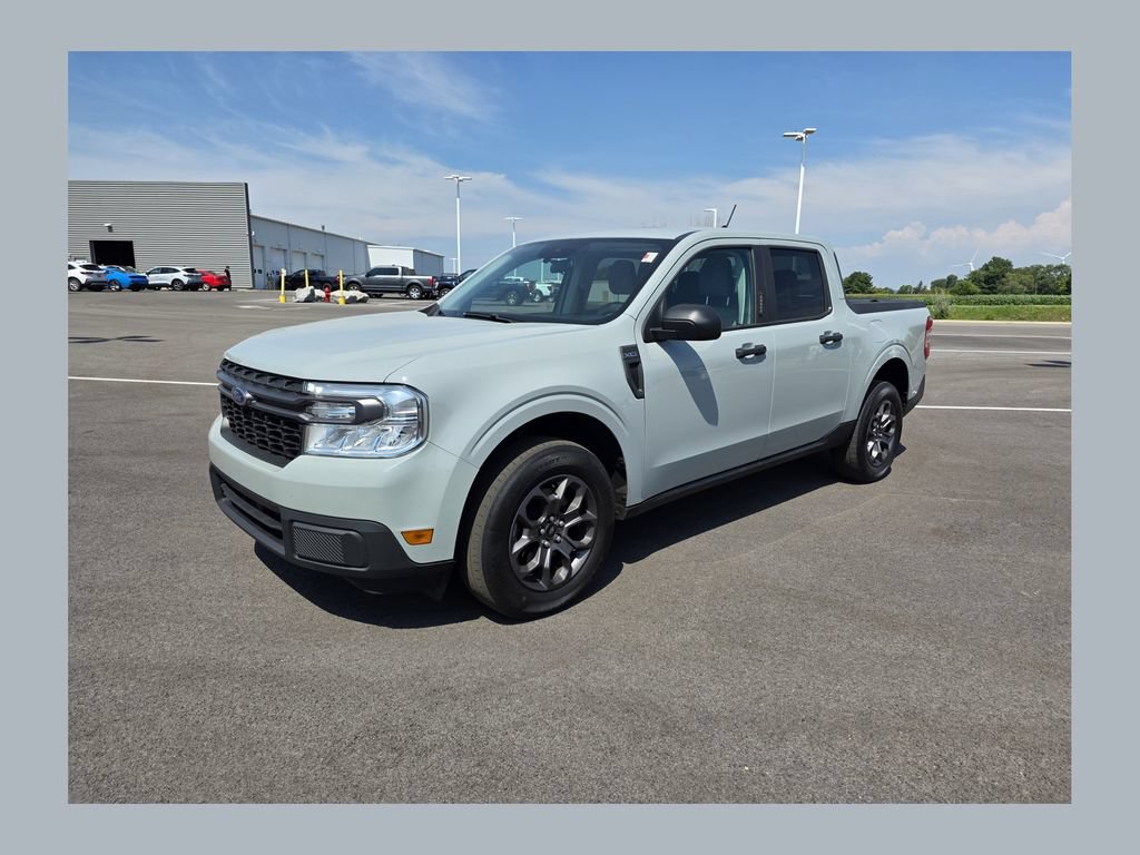 Used 2022 Ford Maverick XLT FWD image 1