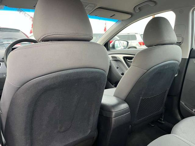 Used 2011 Hyundai Elantra GLS image 13