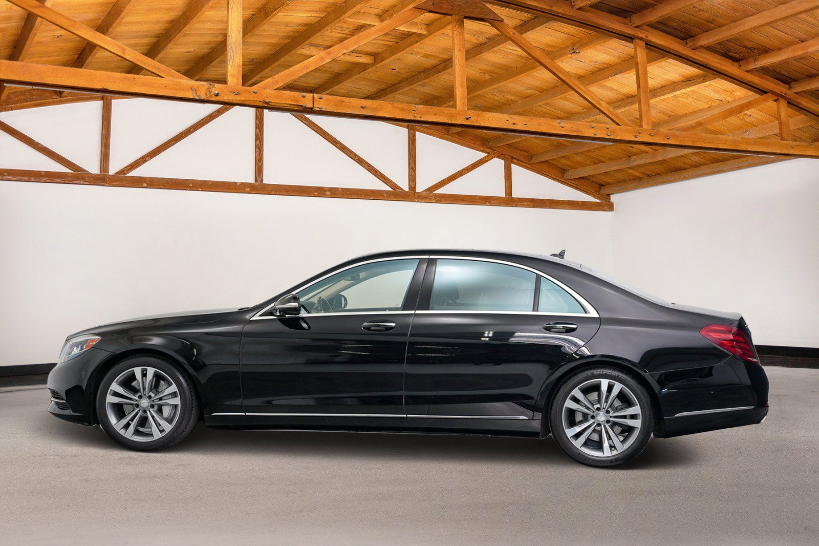 Used 2015 Mercedes-Benz S 550 S-Class S 550 image 2
