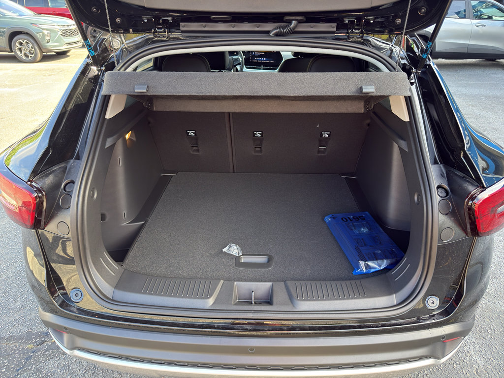 New 2026 Chevrolet Trax LT image 14