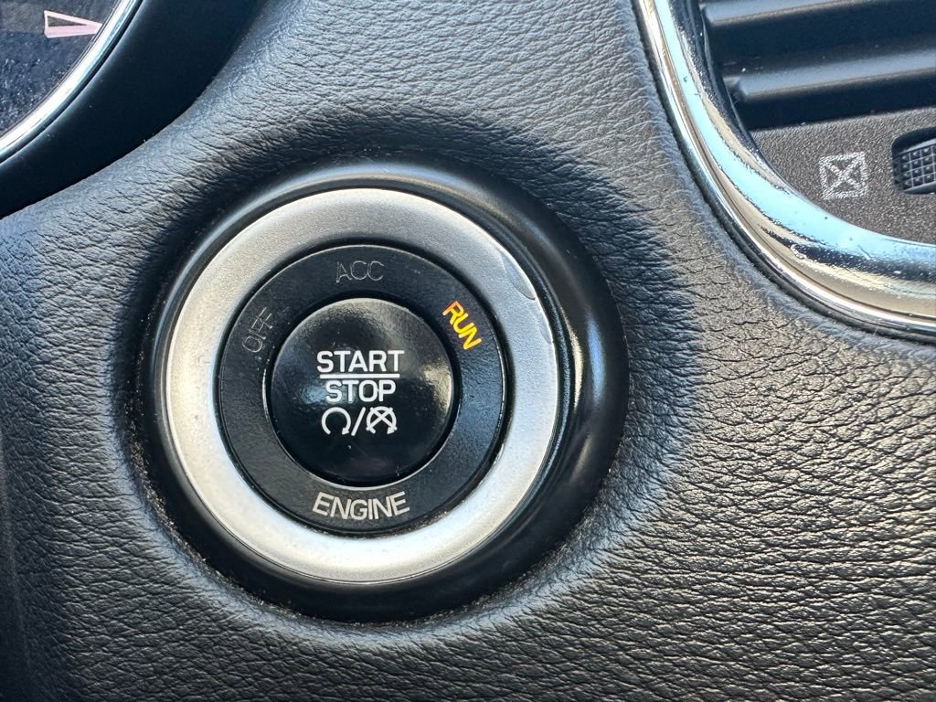 Used 2015 Dodge Durango Limited w/ Nav & Power Liftgate Group image 12