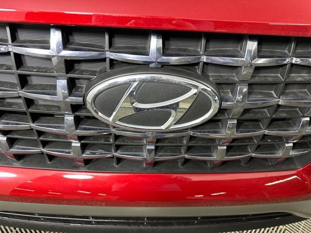 Used 2023 Hyundai Venue SEL w/ Cargo Package image 31