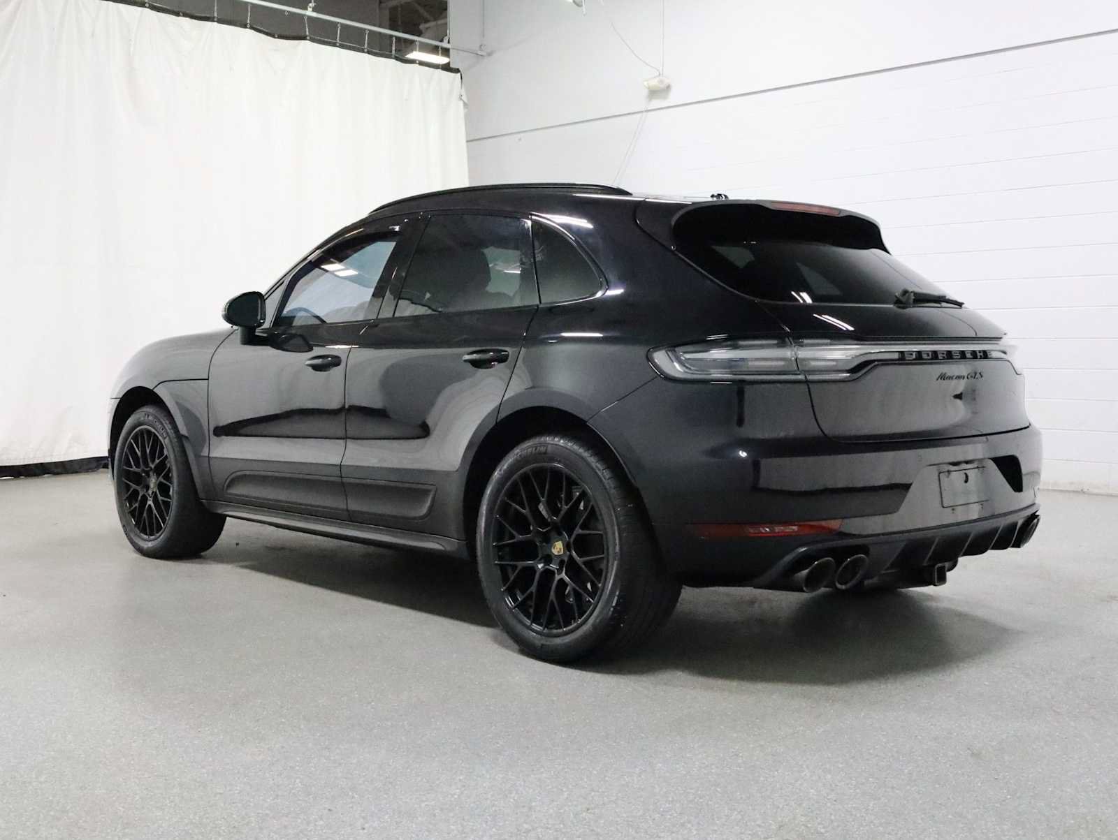 Used 2020 Porsche Macan GTS AWD/4WD image 3