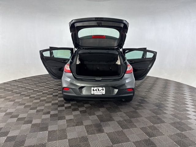 Used 2017 Chevrolet Cruze LT w/ Convenience Package image 17