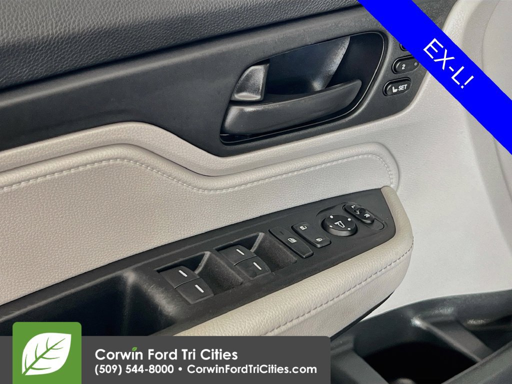 Used 2021 Honda Odyssey EX-L image 11