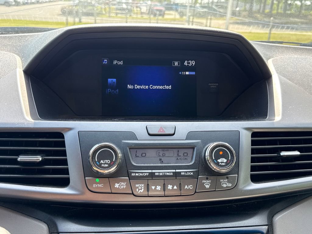 Used 2015 Honda Odyssey EX image 24