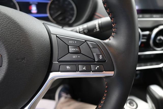 Used 2025 Nissan Sentra SR w/ Trunk Package FWD image 27