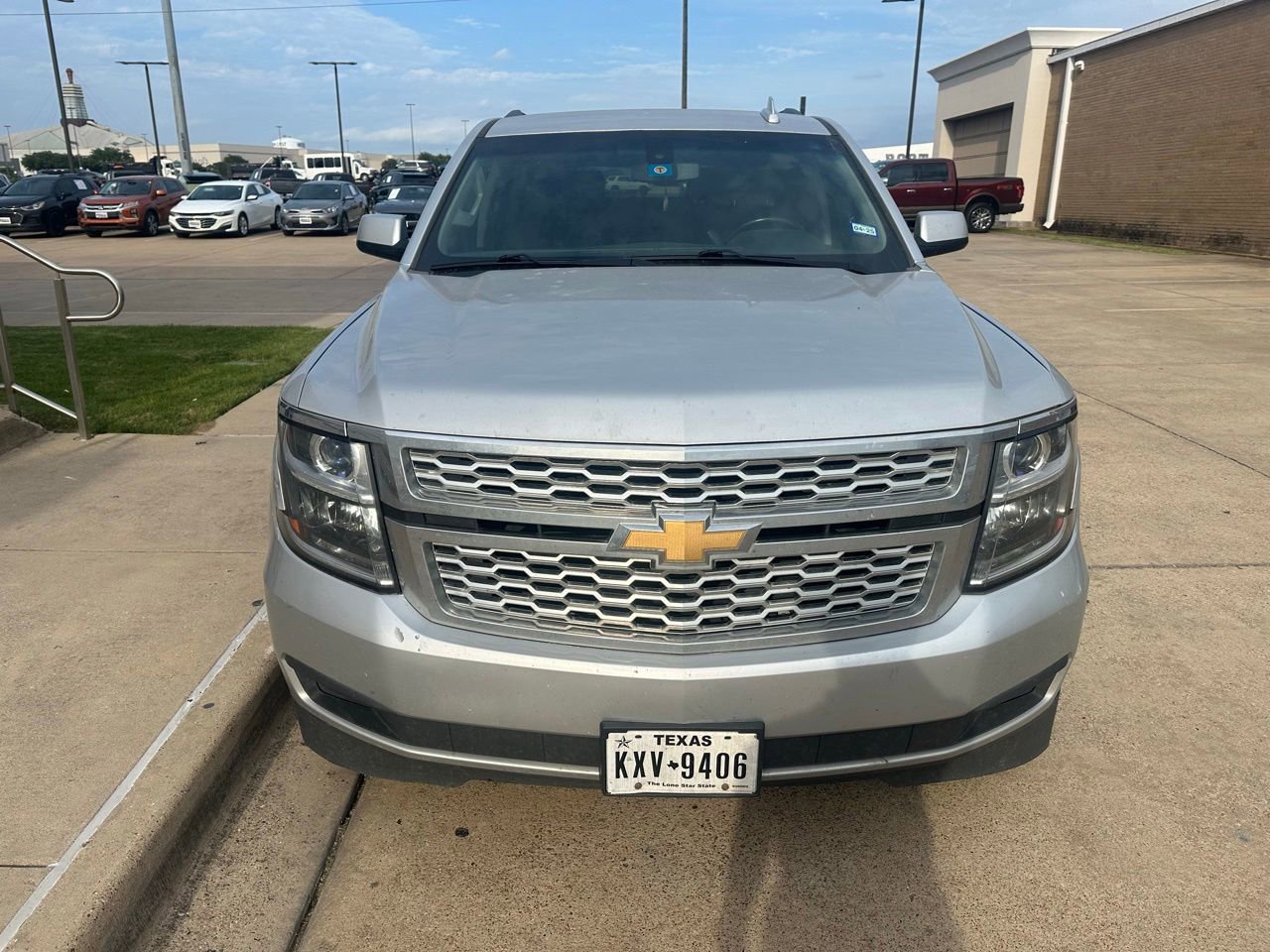 Used 2016 Chevrolet Suburban LS w/ Max Trailering Package RWD image 6
