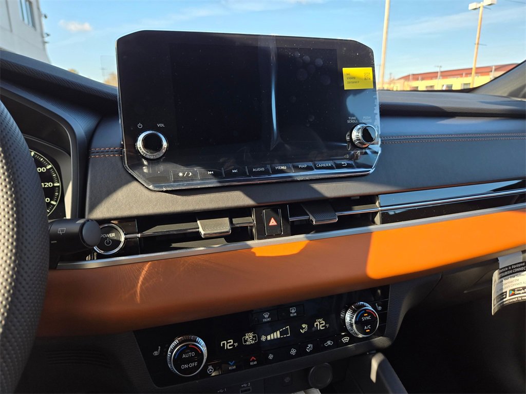 New 2025 Mitsubishi Outlander SEL image 11