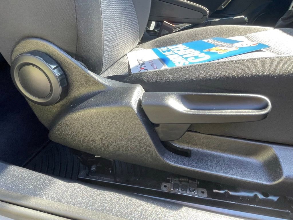 Used 2019 Volkswagen Beetle 2.0T S FWD image 12