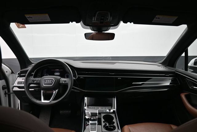 Used 2021 Audi Q7 3.0T Premium Plus AWD/4WD image 28