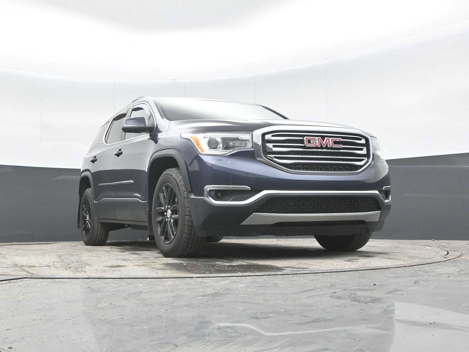 Used 2019 GMC Acadia SLT image 25