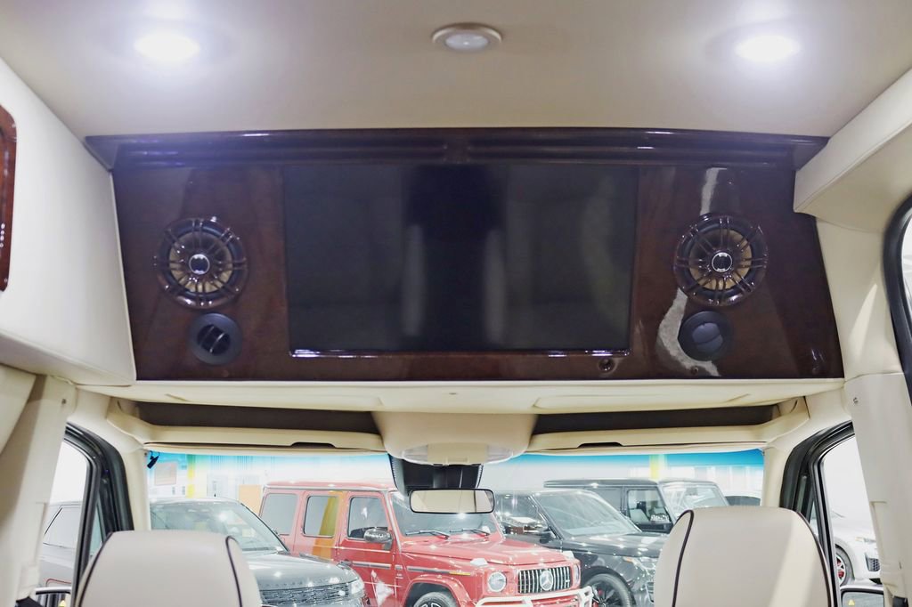 Used 2015 Mercedes-Benz Sprinter 3500 image 30