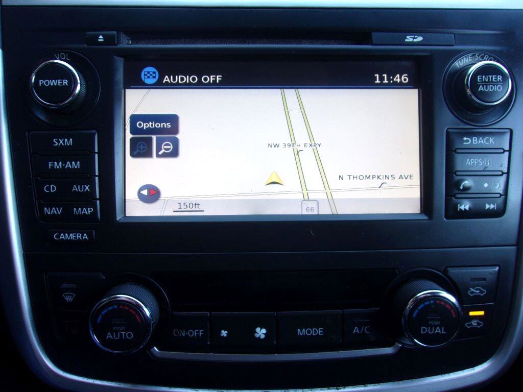 Used 2017 Nissan Altima 2.5 SV w/ Convenience Package image 15