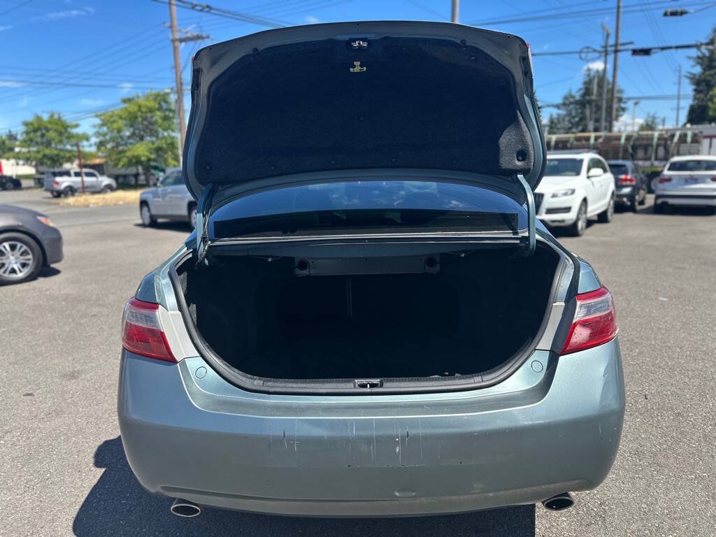 Used 2007 Toyota Camry LE FWD image 8
