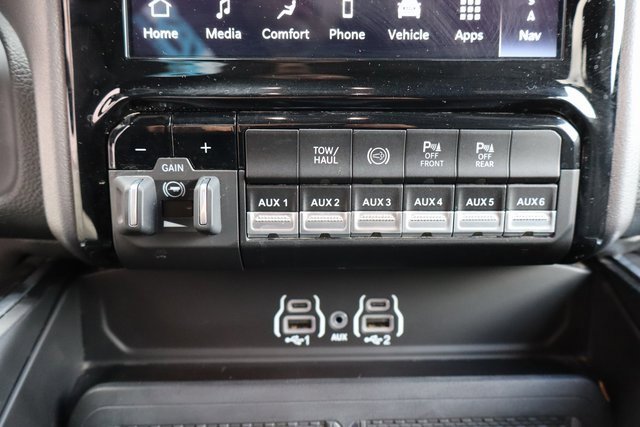 Used 2025 RAM 2500 Laramie image 29