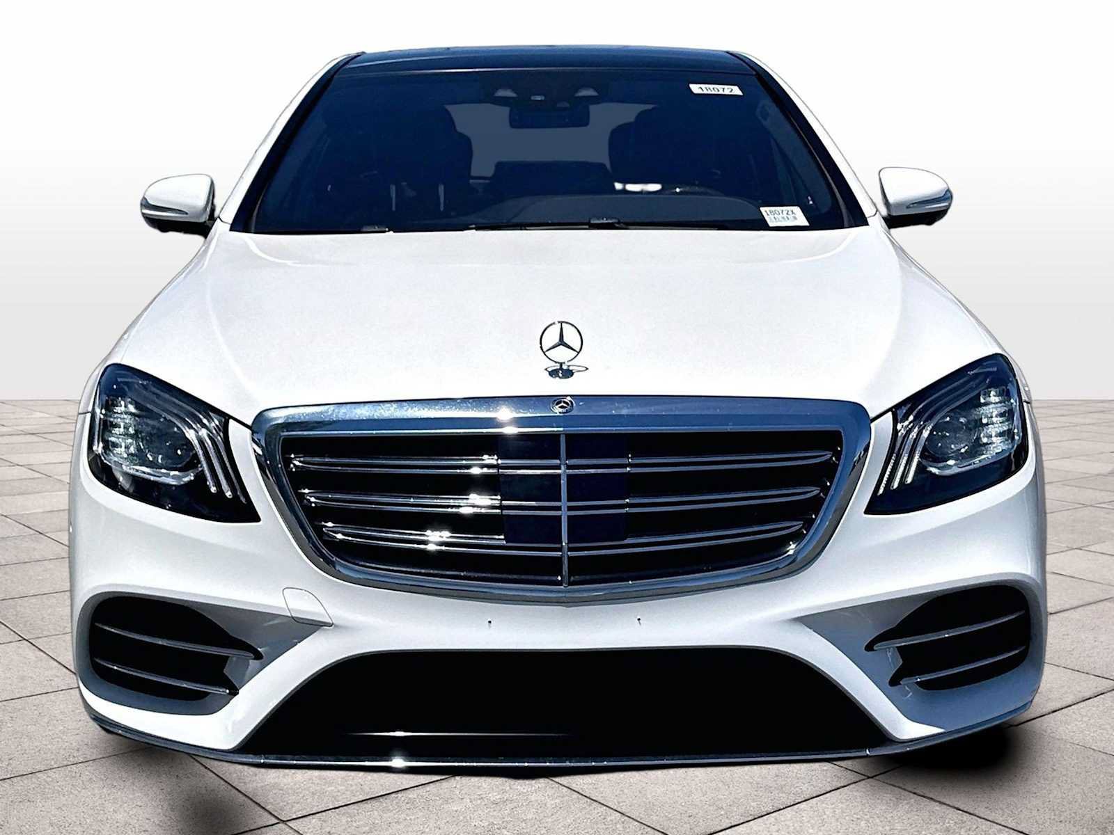 Used 2018 Mercedes-Benz S 560 Sedan image 3