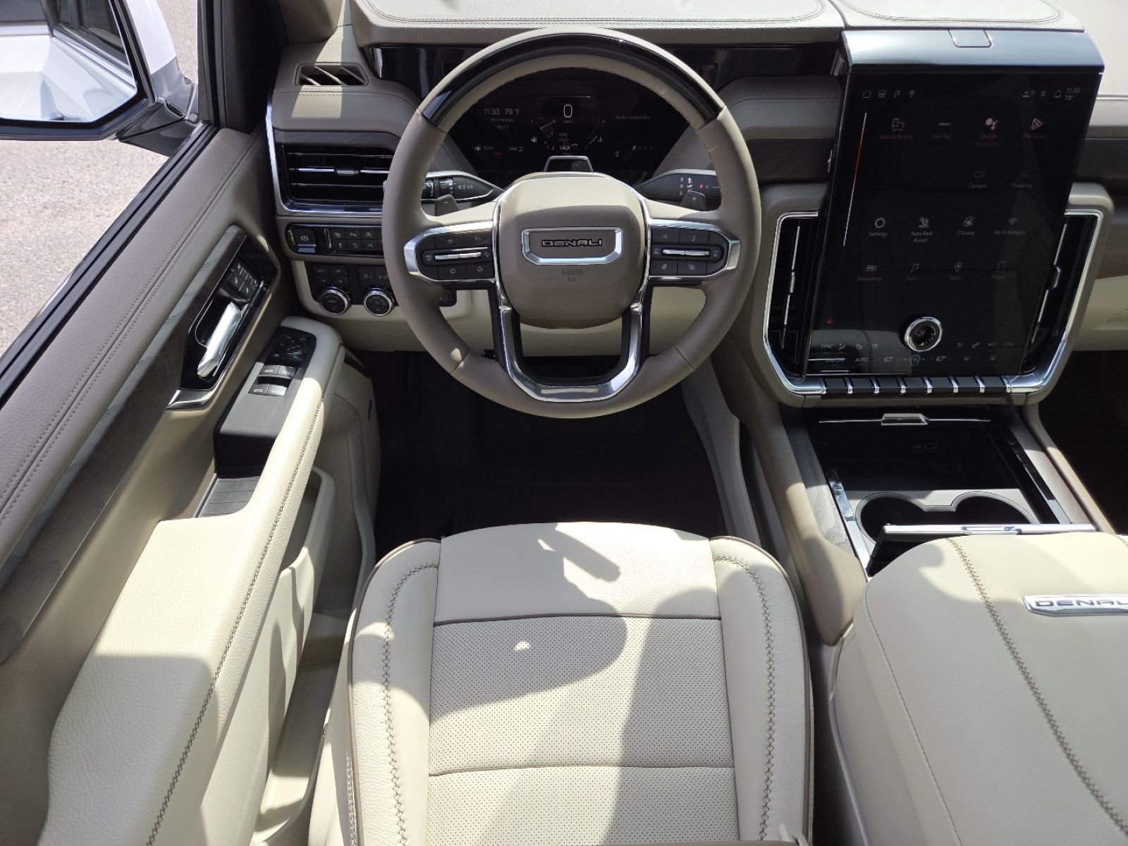 New 2026 GMC Yukon Denali w/ Denali Reserve Package AWD/4WD image 34